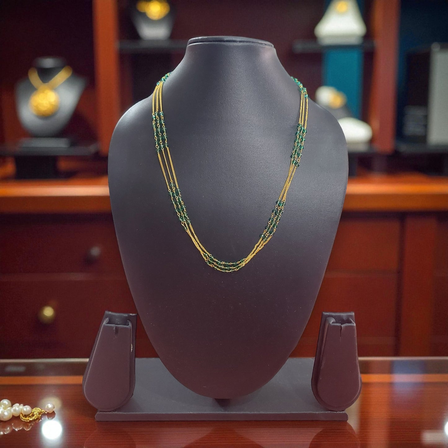 Dual-Tone Green Strand Chain