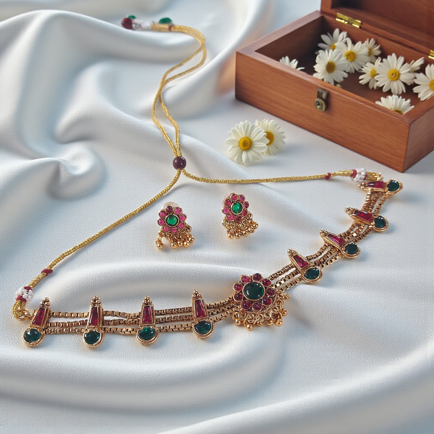 Ruby–Emerald Charm Choker