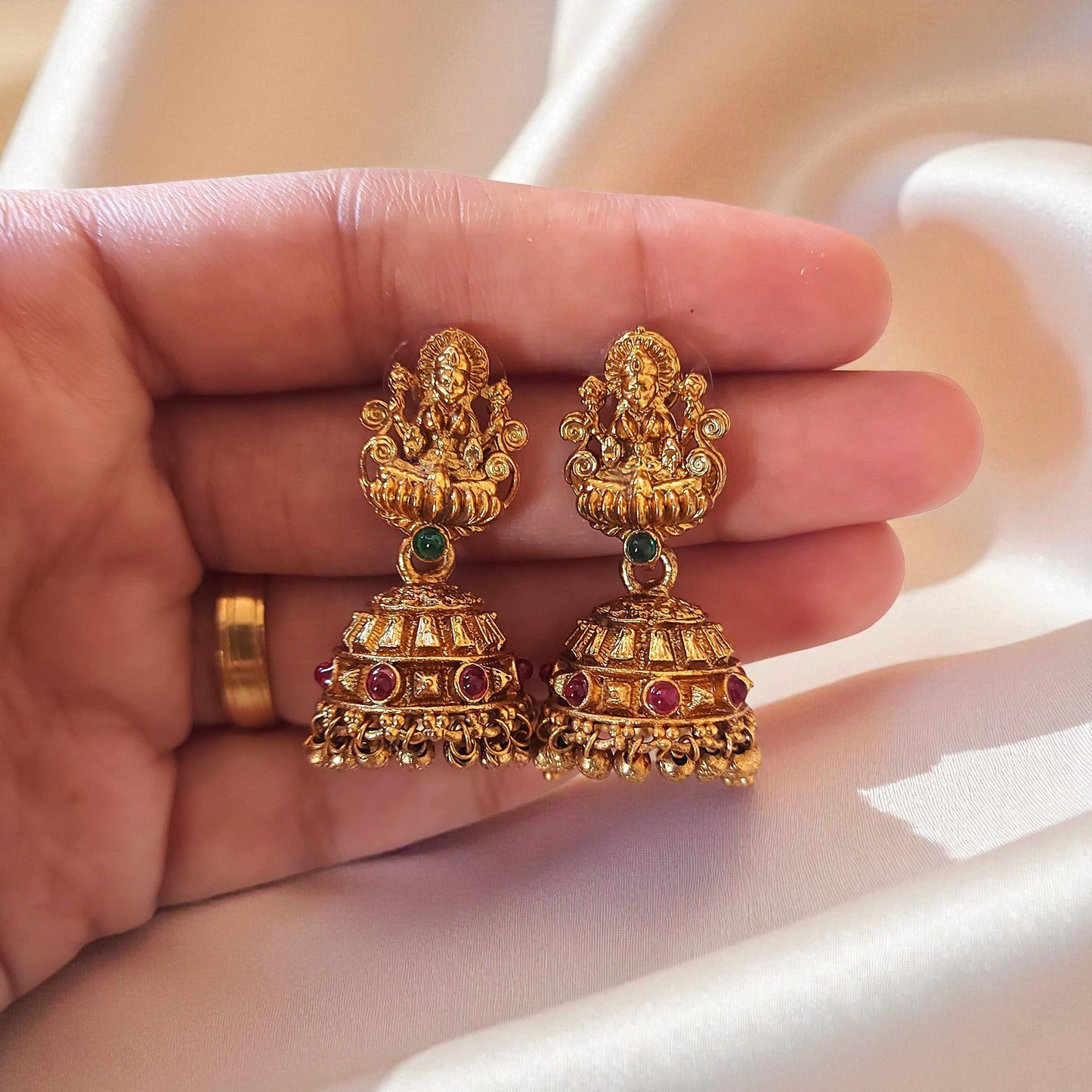 Lakshmi Grandeur Necklace Set