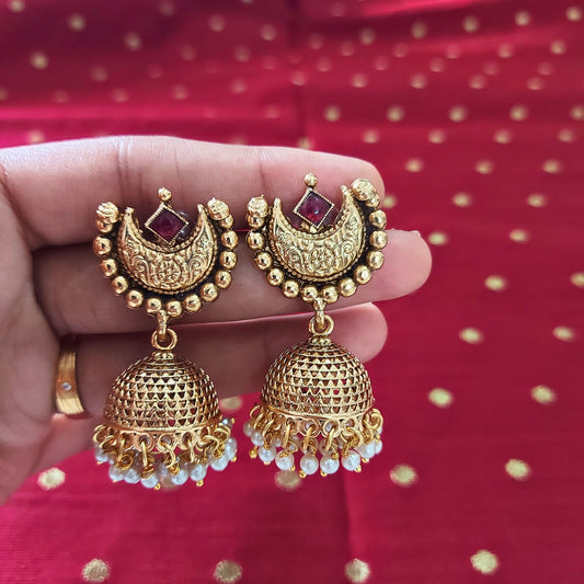 Chandrika Jhumkas