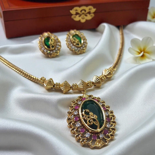 Vintage Oval Stone Necklace Set