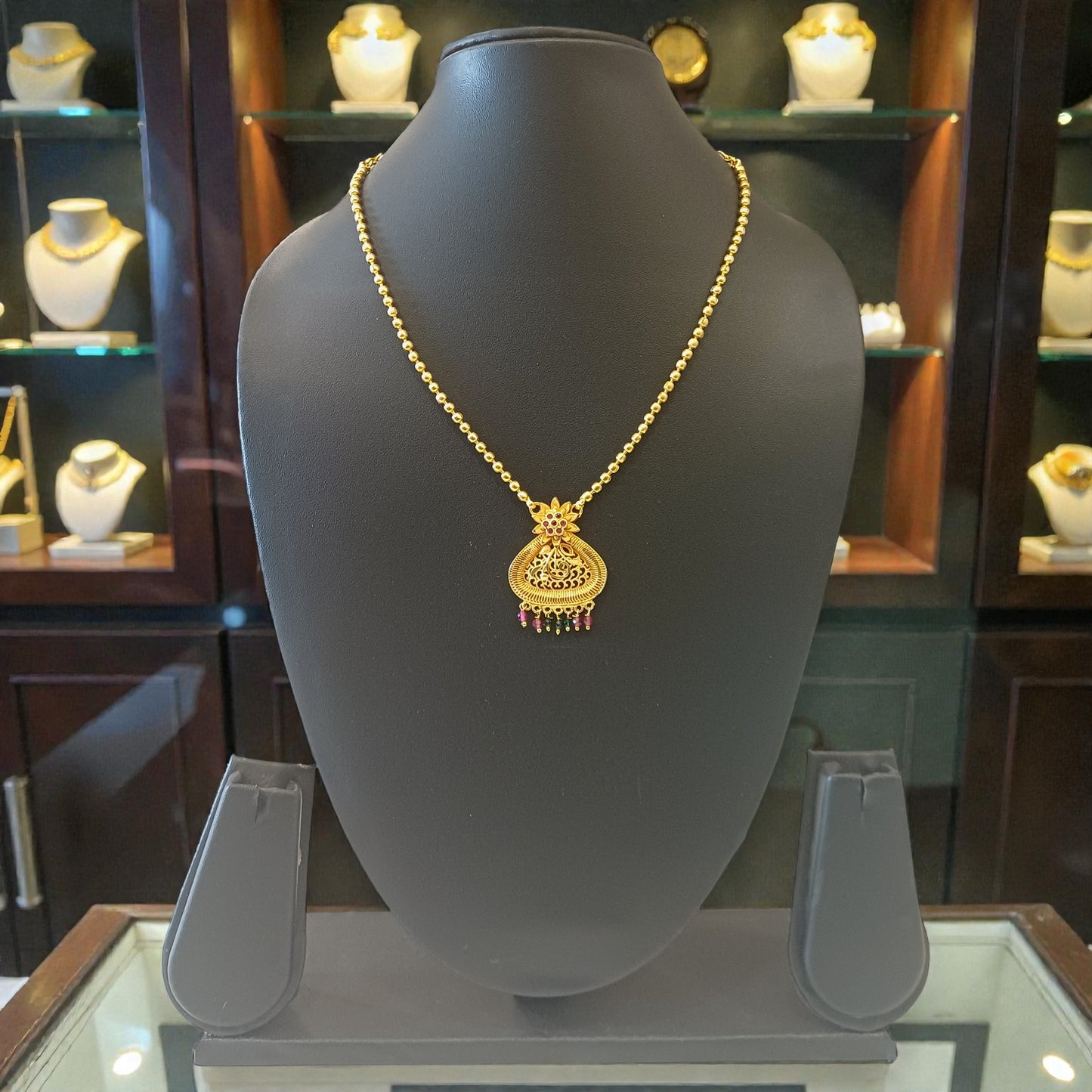 Mayuri Drop Chain