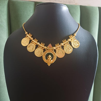 Gold-Plated Lakshmi Kaasu Necklace with Green Palakka Pendant