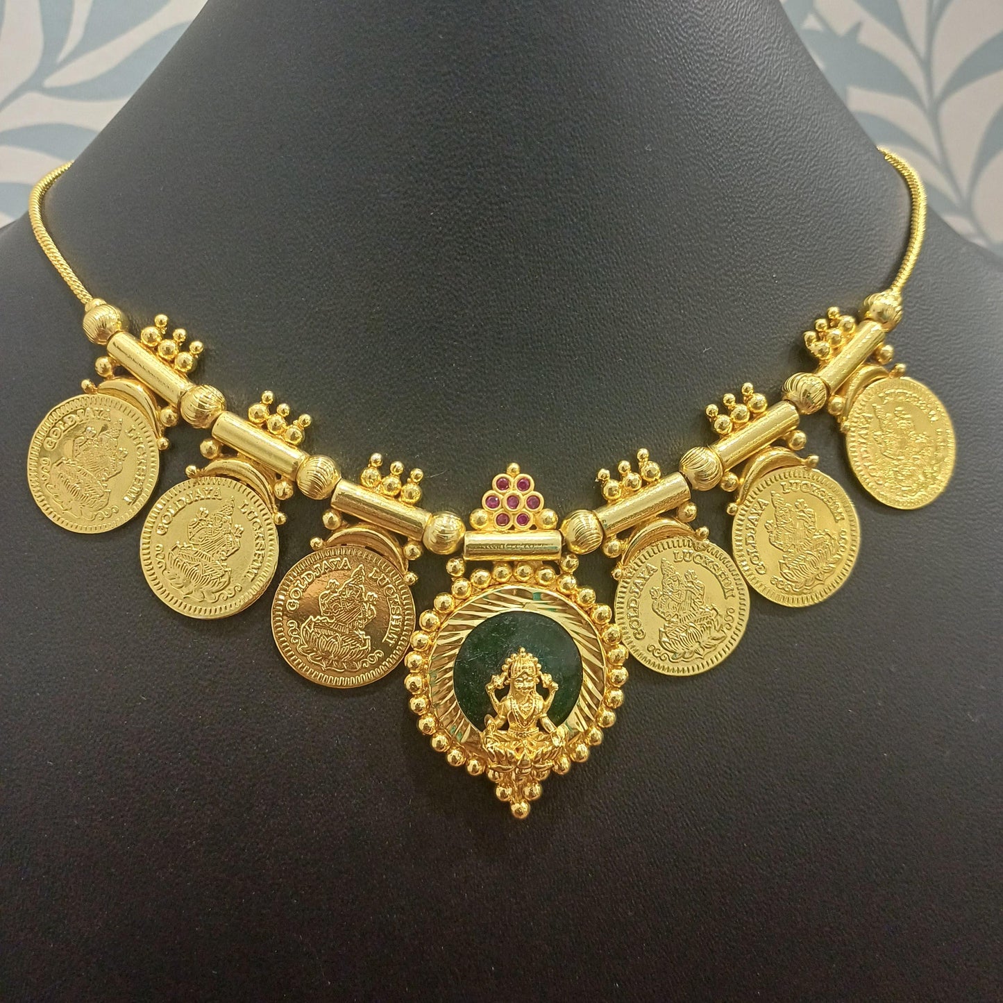Gold-Plated Lakshmi Kaasu Necklace with Green Palakka Pendant