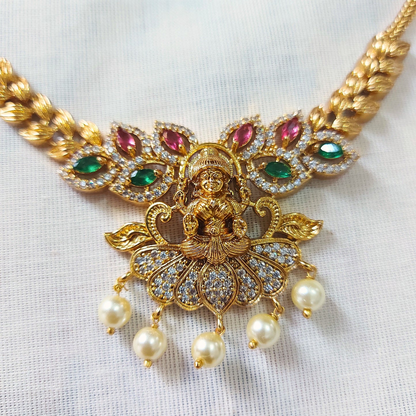 Lakshmi Devi Traditional Necklace Set