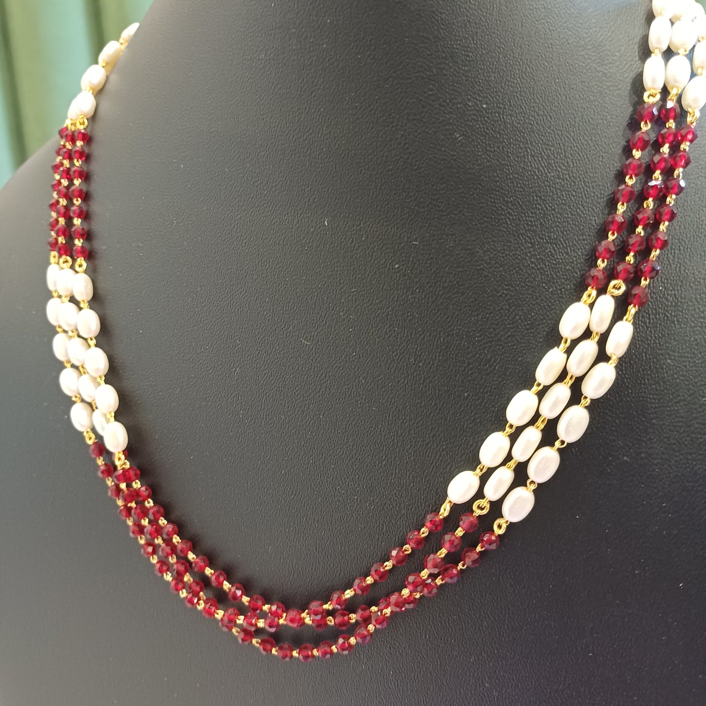 Ruby Pearl Layers Chain