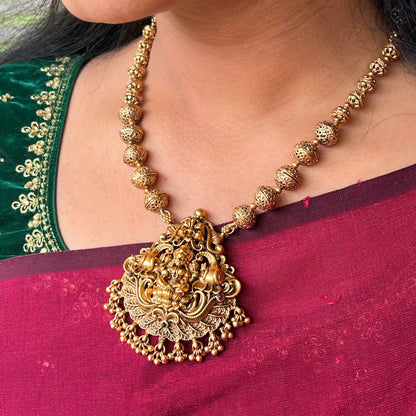 Lakshmi Aura Necklace Set