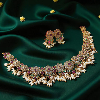 Amarathna Premium Floral Necklace Set
