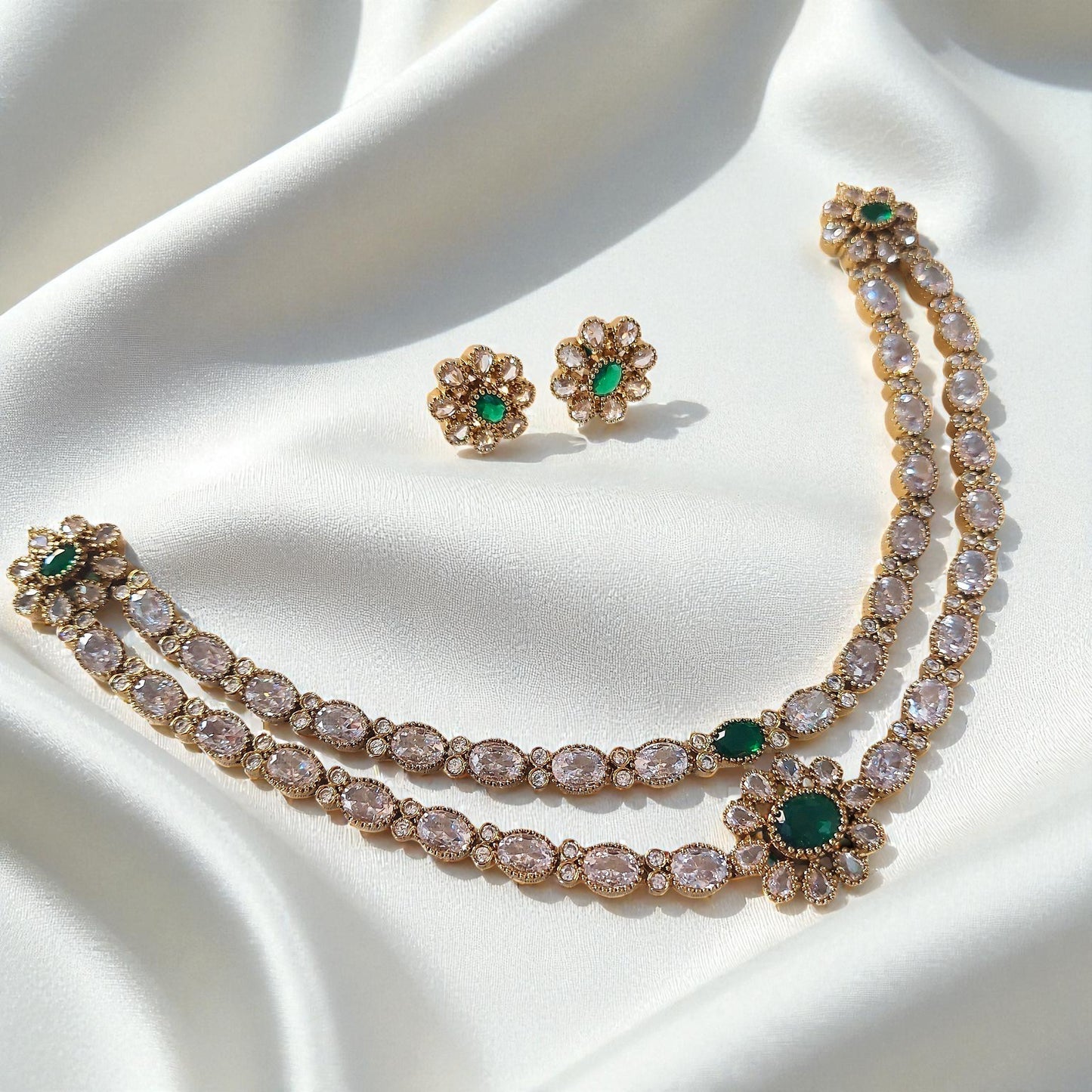 Daisy Glow Necklace Set